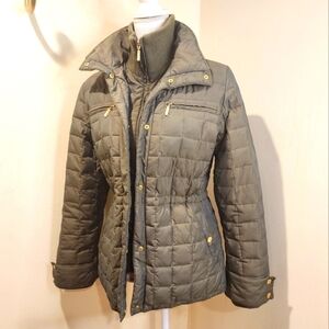 ELLEN TRACY  Green camo quilted puffer jacket size XS
